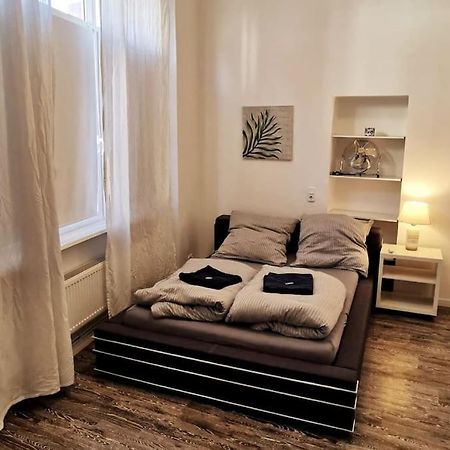 6 Personen Ferienwohnung - In Der Innenstadt Wilhelmshaven Buitenkant foto